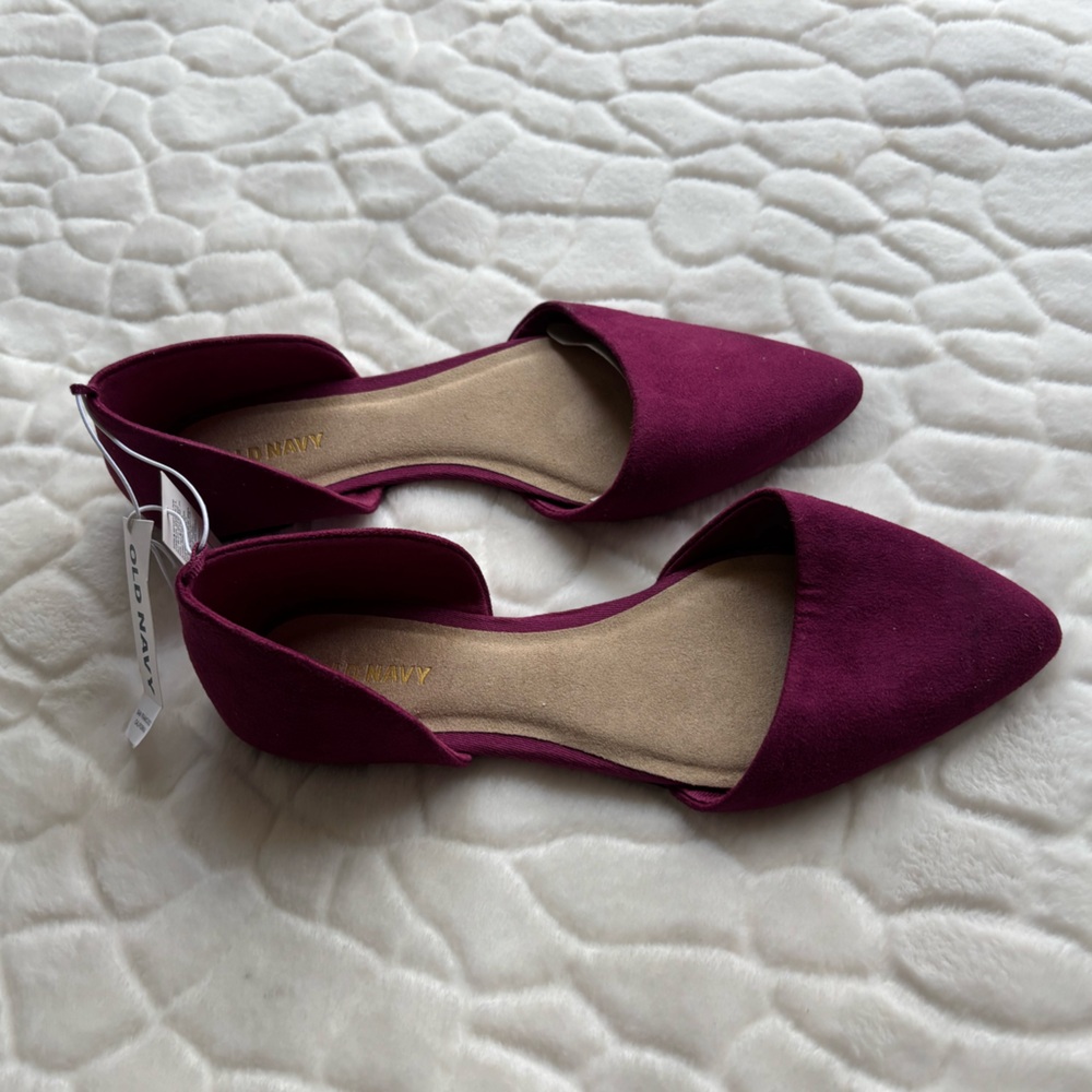 Old Navy Pointy-Toe D'Orsay Flats For Women - Picture 6 of 9